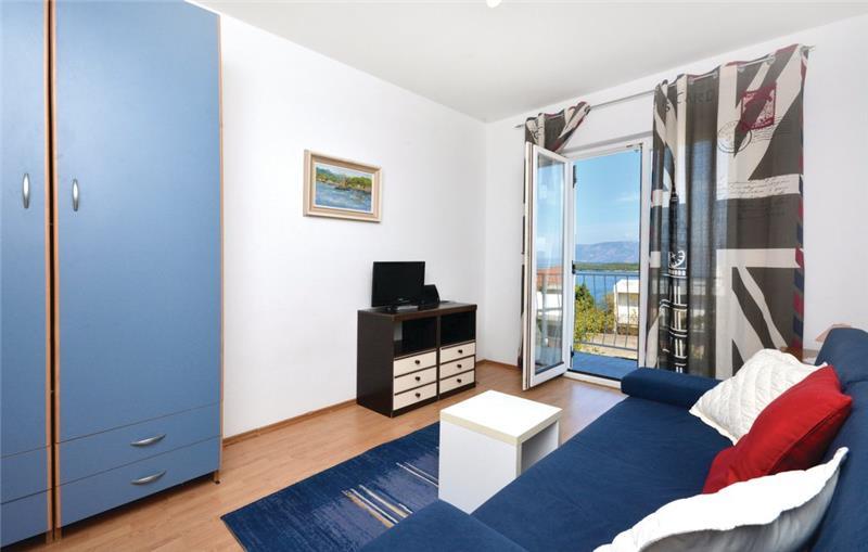 Sea-view villa in Jelsa, photograph 9