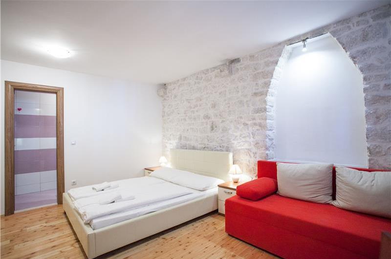 5 Bedroom Villa with Terrace and Summer Kitchen on Ciovo Island near Trogir, Sleeps 10-16