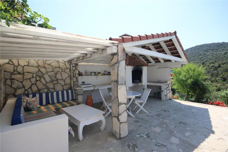 Sea-view villa in Vinisce, photograph 5