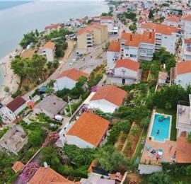 5 Bedroom Villa with Pool on Ciovo Island nr Trogir, Sleeps 10