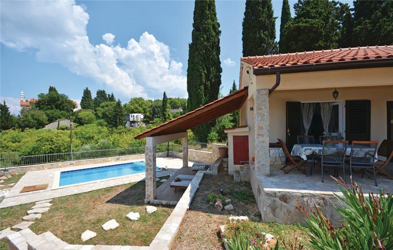 Sea-view villa in Hvar Town, photograph 4