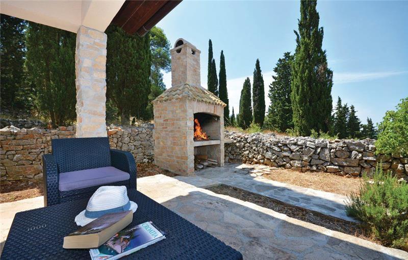 Sea-view villa in Hvar Town, photograph 5