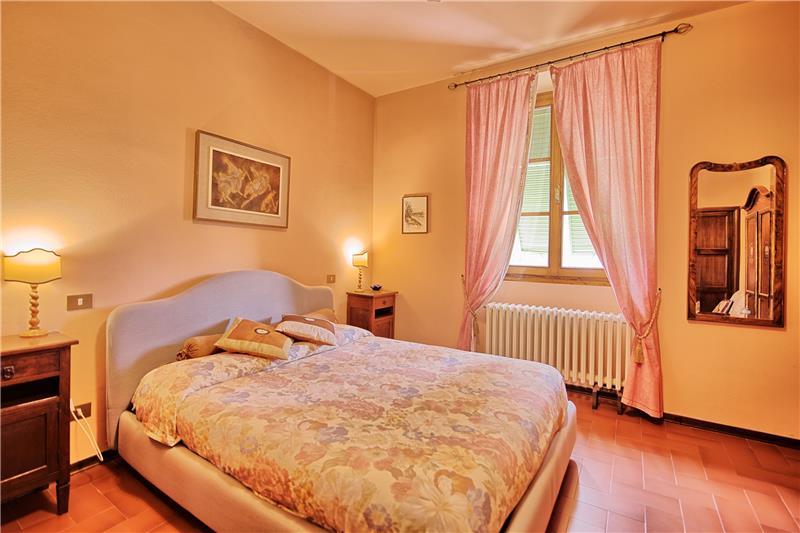 Villa in Tuscany, photograph 13