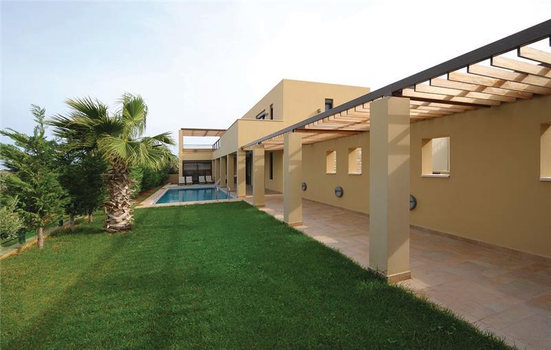Sea-view villa in Rethymno, photograph 9