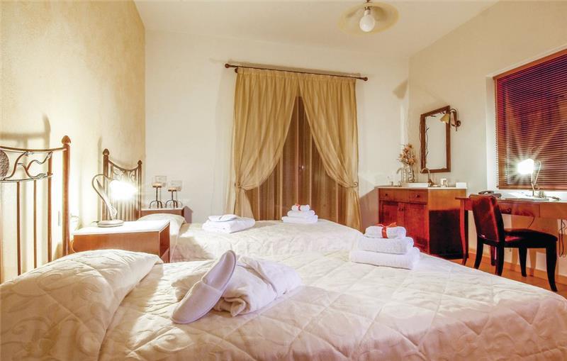 Villa in Heraklion, photograph 12