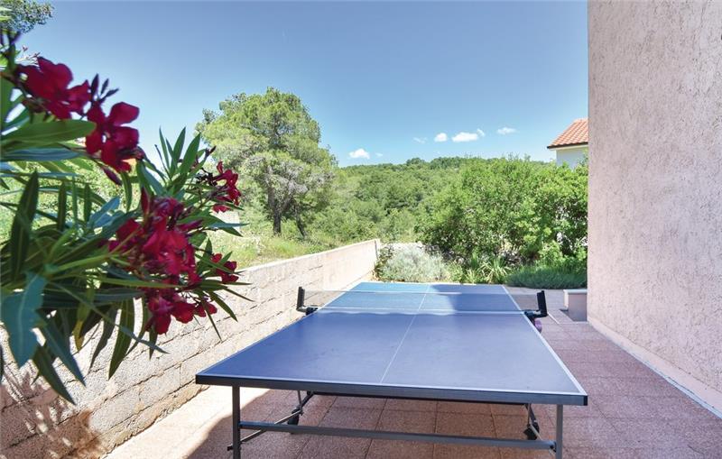 Villa in Jelsa, photograph 6