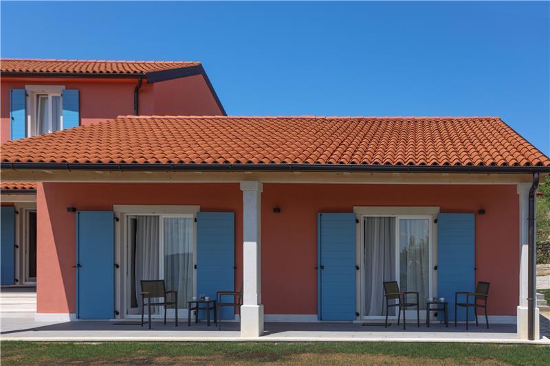 Villa in Oprtalj, photograph 14