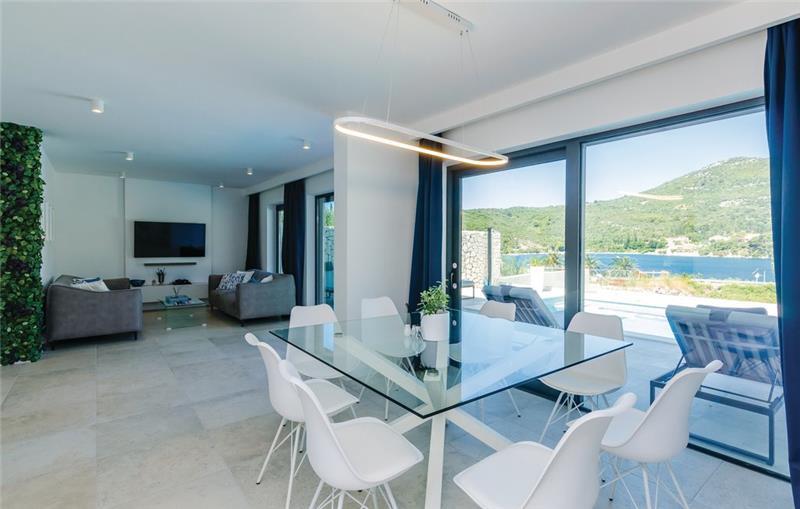Beachfront villa in Zaton, photograph 9