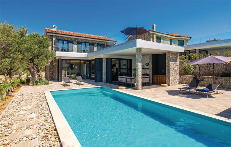 Villas in Northern & Central Dalmatia