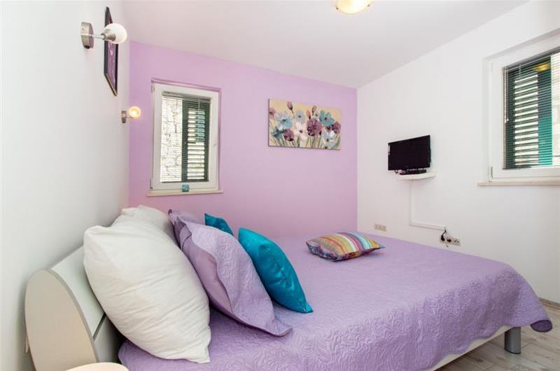 1 Bedroom Apartment in Split, Sleeps 2-4