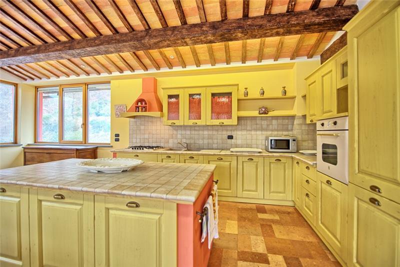 Sea-view villa in Umbria, photograph 9