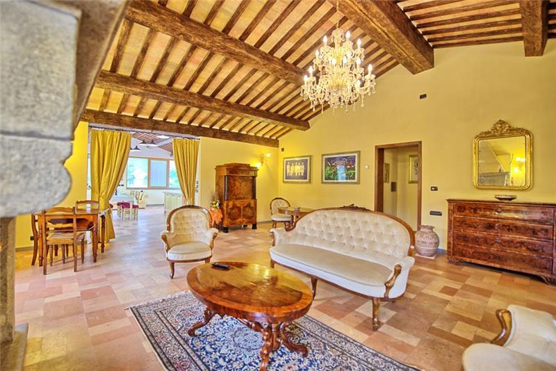 Sea-view villa in Umbria, photograph 19