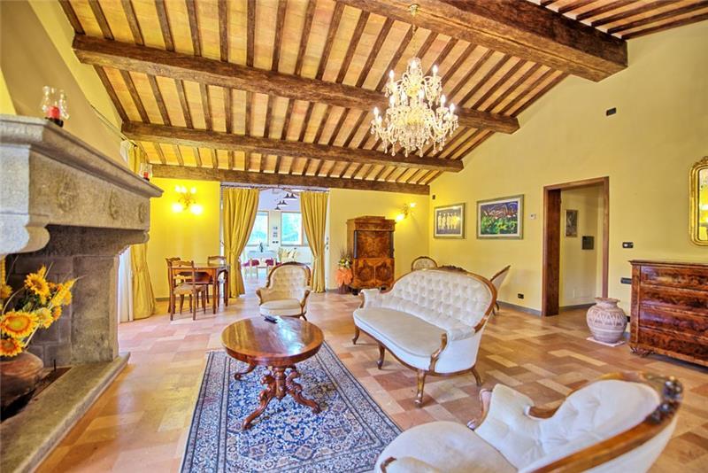 Sea-view villa in Umbria, photograph 17