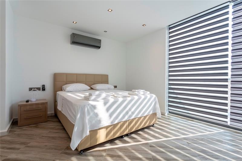 Sea-view villa in Kalkan, photograph 20