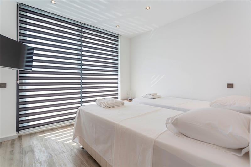 Sea-view villa in Kalkan, photograph 24