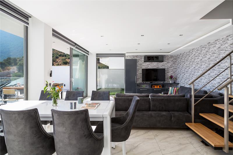 Sea-view villa in Kalkan, photograph 6