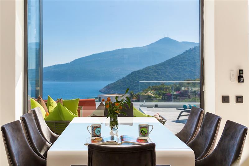 Sea-view villa in Kalkan, photograph 2