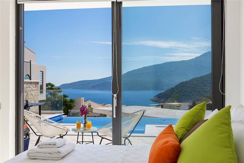 Sea-view villa in Kalkan, photograph 12