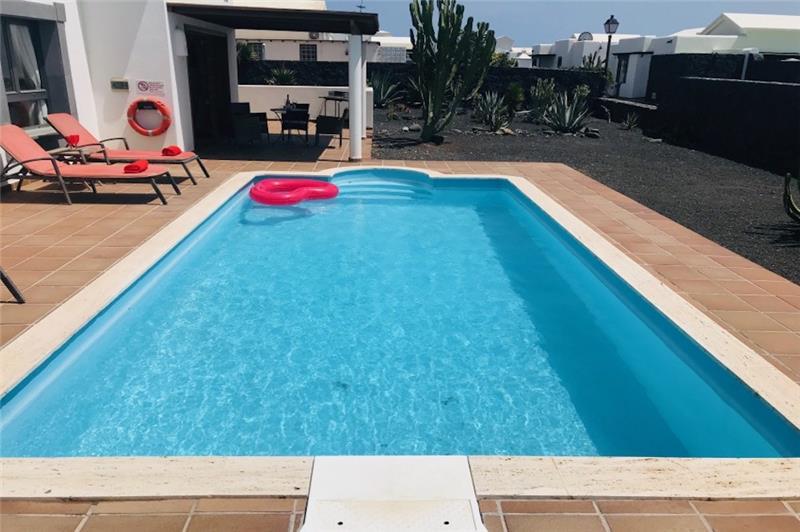Villa in Lanzarote, photograph 1