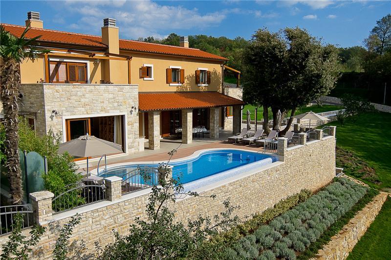 Villa in Labin, photograph 3