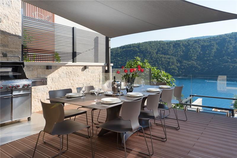 Sea-view villa in Labin, photograph 10
