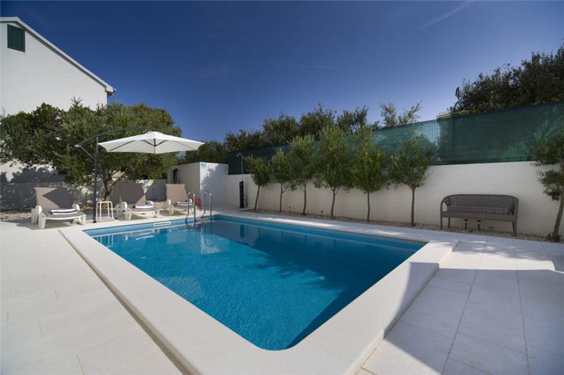 Sea-view villa in Vinisce, photograph 3