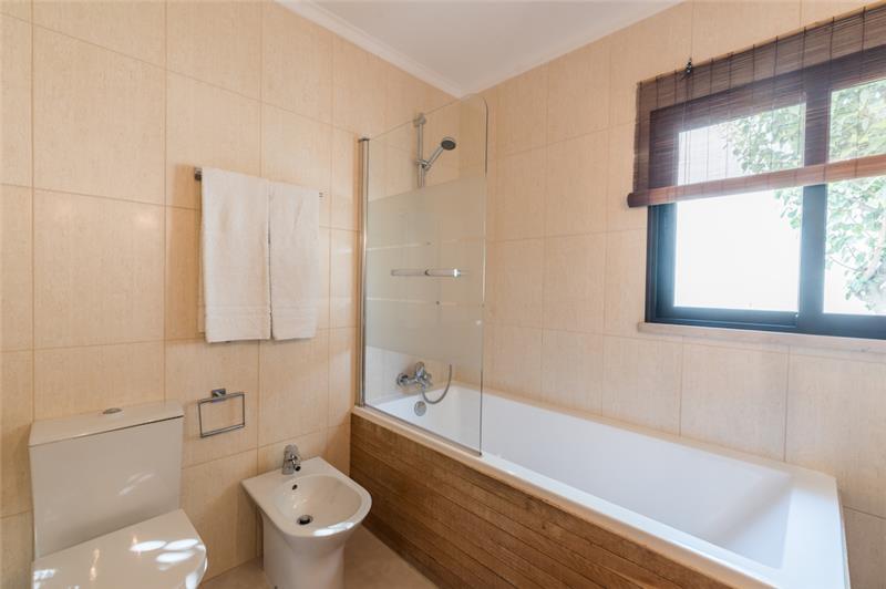 Sea-view villa in Albufeira, photograph 15