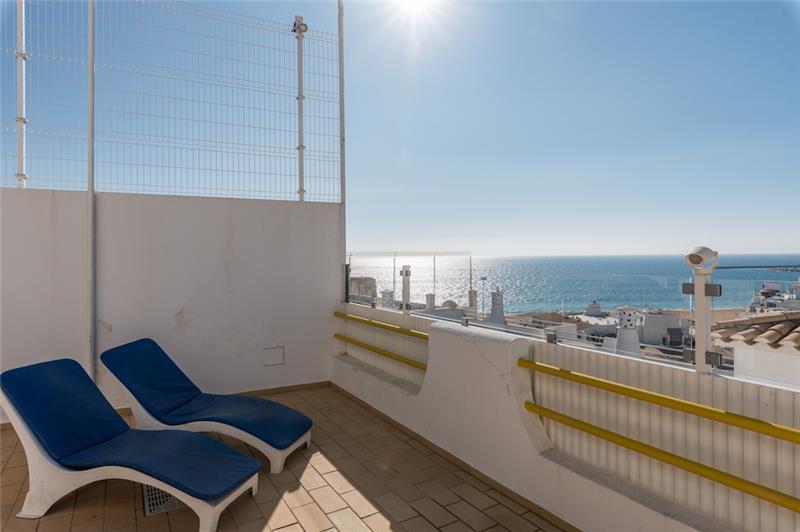 Sea-view villa in Albufeira, photograph 1