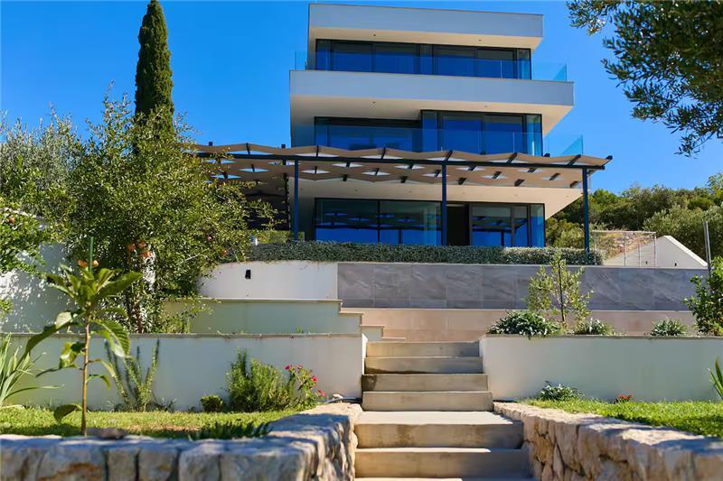 Beachfront villa in Slano, photograph 6