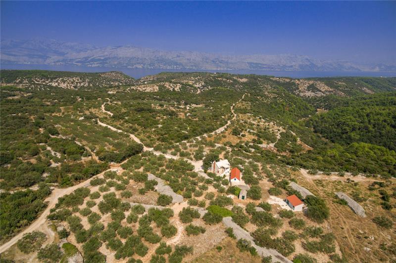 Villa in Pucisca, photograph 22