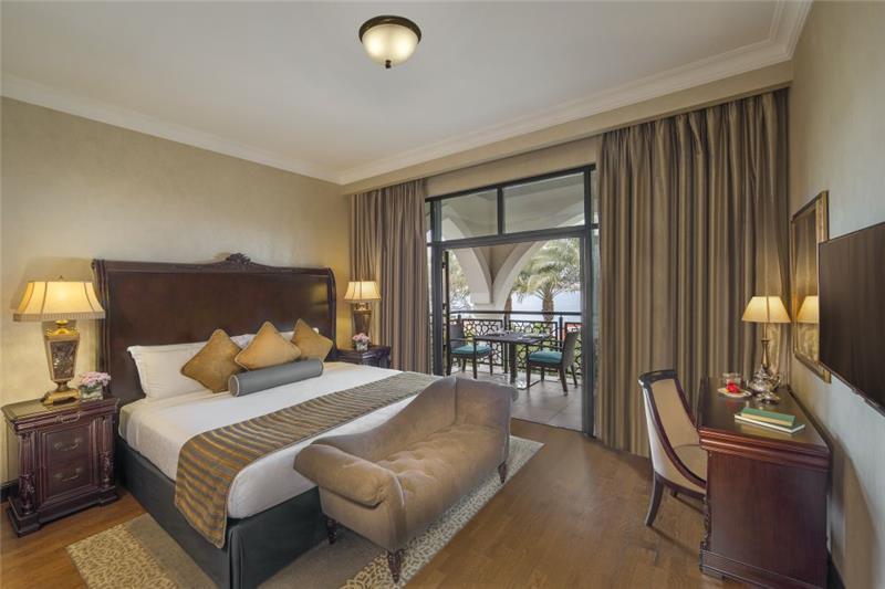 Sea-view villa in Dubai, photograph 4