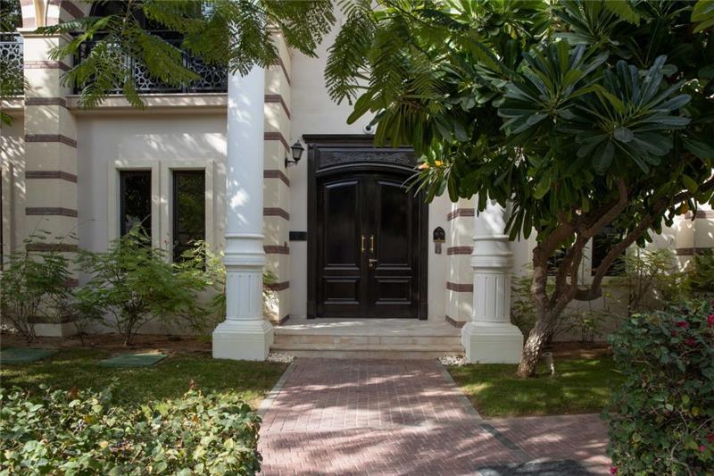 Sea-view villa in Dubai, photograph 8