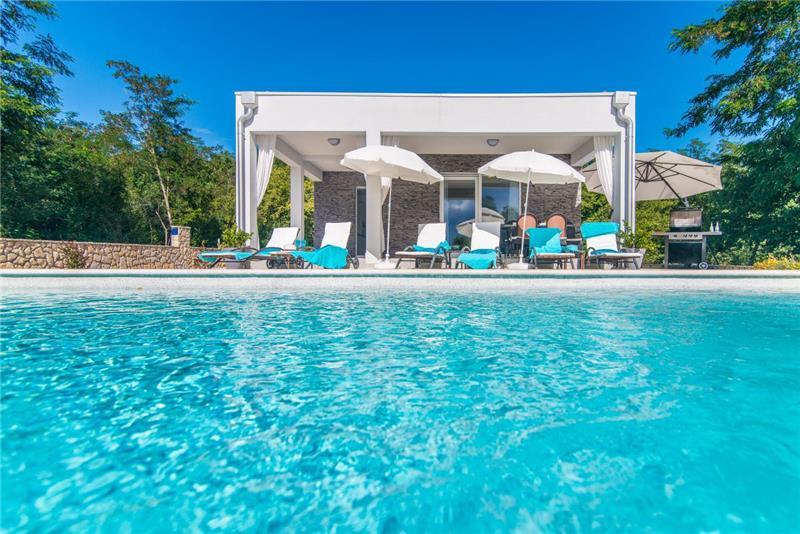 Villa in Labin, photograph 1