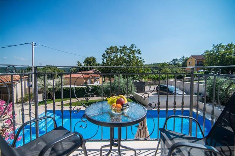 Large Istrian Country Villa with Pool near Sveti Lovrec, Sleeps 18-20