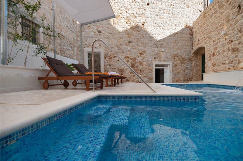 5 Bedroom Villa with Jacuzzi and Swimming Pool in the centre of Bol on Brac Island, Sleeps 10-12