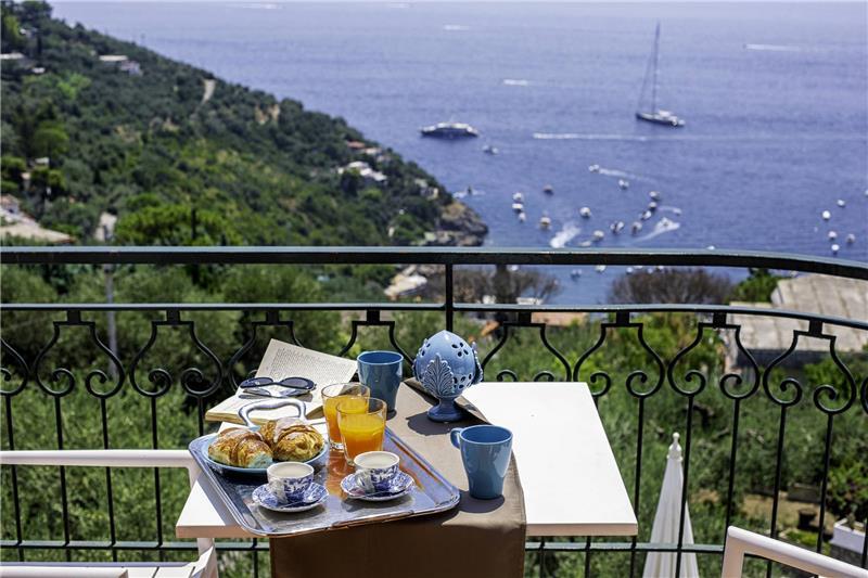 Sea-view villa in Amalfi Coast, photograph 2