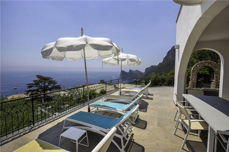 Sea-view villa in Amalfi Coast, photograph 3