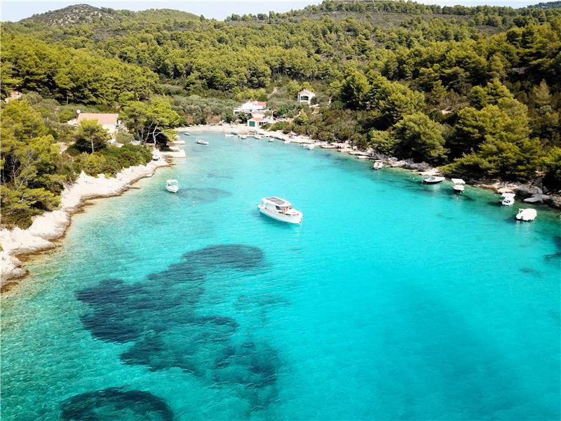 Beachfront villa in Vela Luka, photograph 3