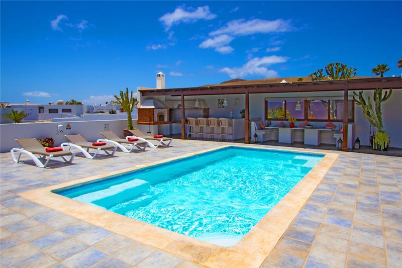 Sea-view villa in Lanzarote, photograph 22