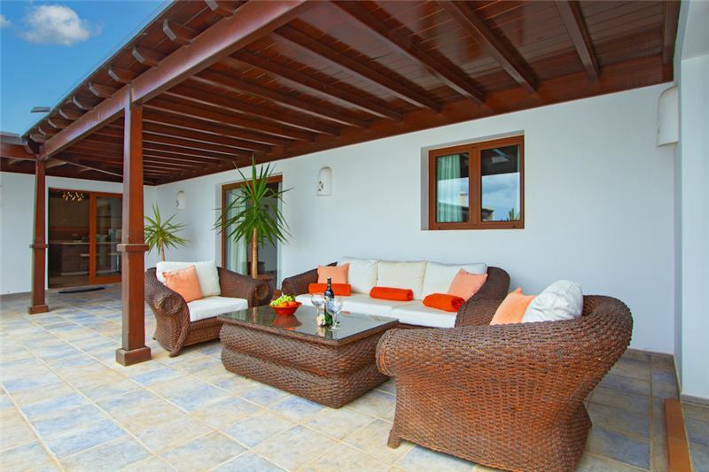 Sea-view villa in Lanzarote, photograph 7
