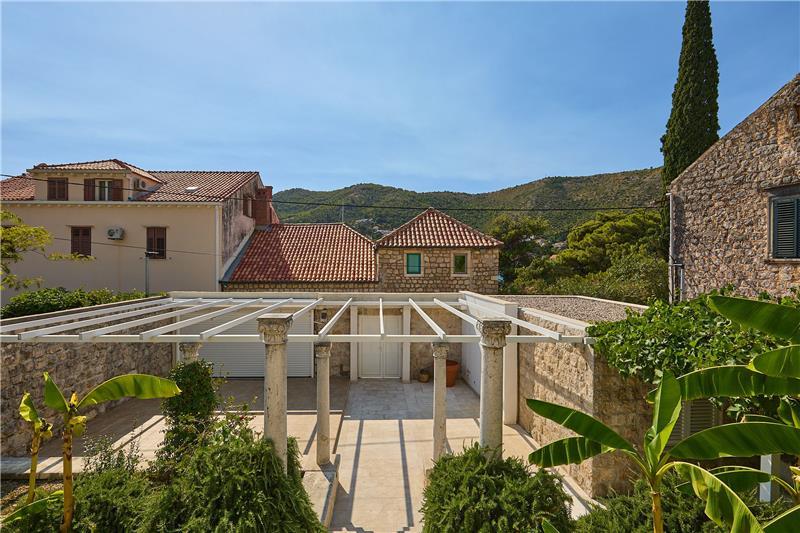 Sea-view villa in Zaton, photograph 10