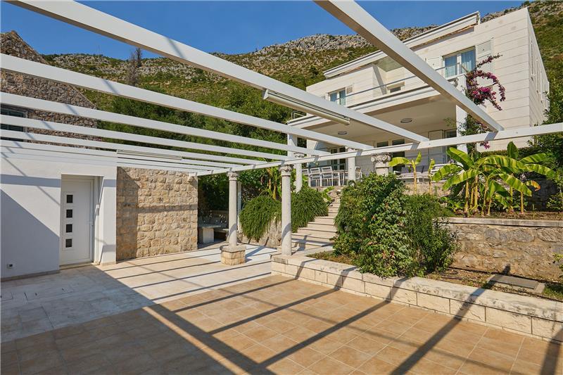Sea-view villa in Zaton, photograph 6