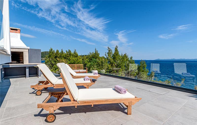 Beachfront villa in Smokvica, photograph 20