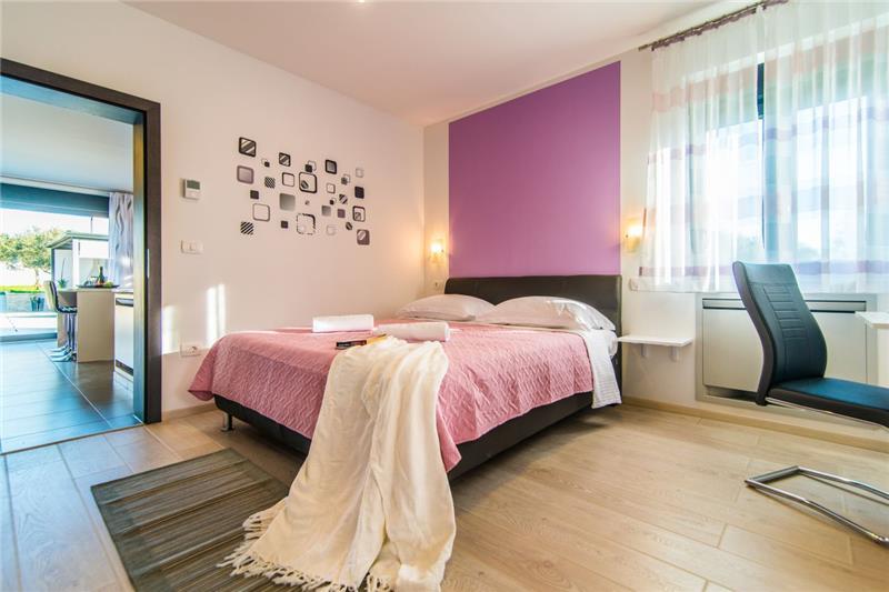 Villa in Porec, photograph 13