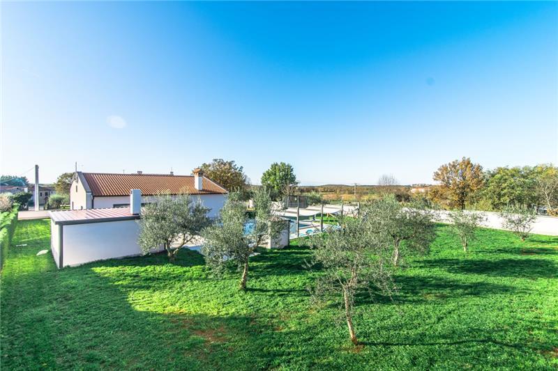 Villa in Porec, photograph 10