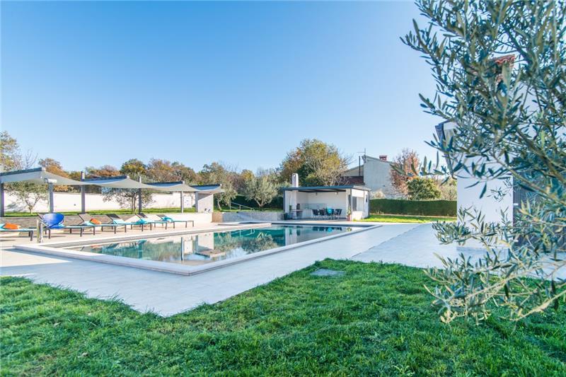 Villa in Porec, photograph 4