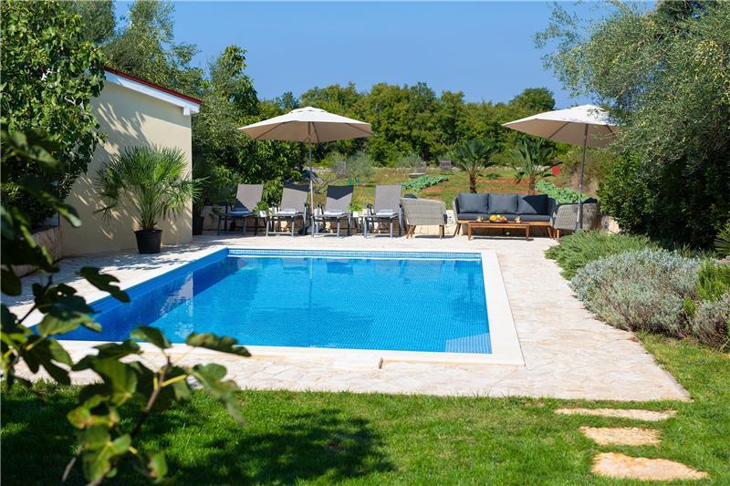 Villa in Krk Island, photograph 7