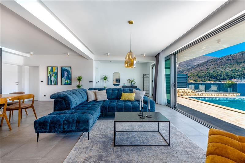 Beachfront villa in Slano, photograph 23