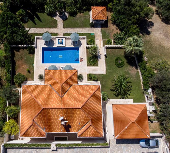 Sea-view villa in Trsteno, photograph 2