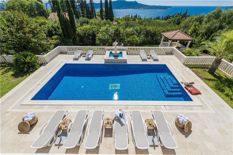 Sea-view villa in Trsteno, photograph 10